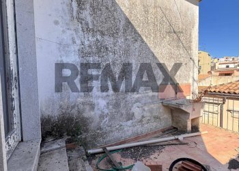 Terrazza - Casa semi indipendente Via Cairoli
 
1, Melilli - foto 15