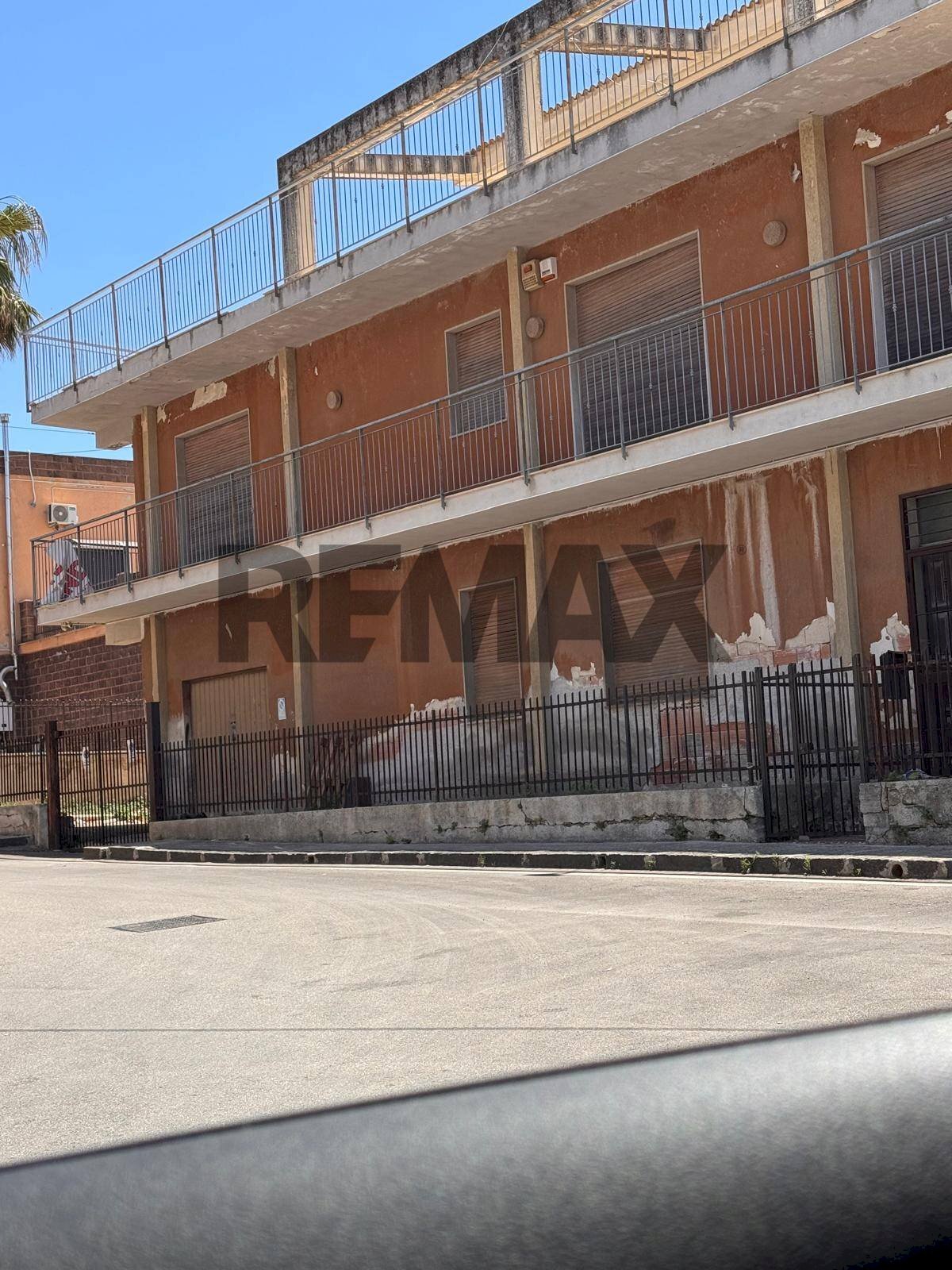 Edificio all\'aperto - Casa indipendente Via Giacomo Matteotti
 
39, Melilli - foto 1