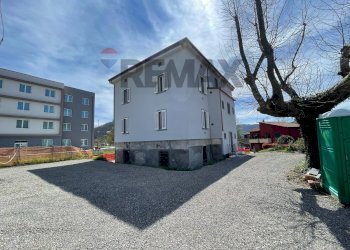 Casa all\'aperto - Quadrilocale Strada provinciale passa delle radici
1c, Castelnuovo di Garfagnana - foto 7