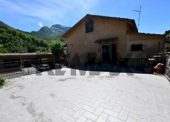 Casa all\'aperto - Semi-detached house via Primo Tonini
 
41, Minucciano - photo 3