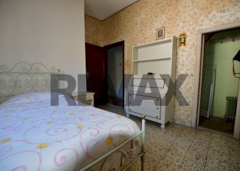 Camera / camera da letto - Semi-detached house via Primo Tonini
 
41, Minucciano - photo 21