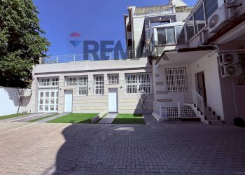 Edificio all\'aperto - Trilocale Via Battista De Rolandi
 
11, Milano - foto 9