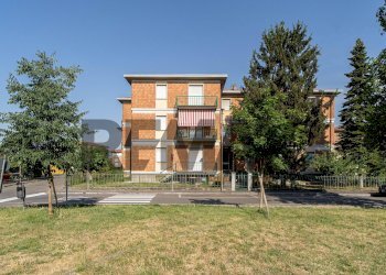 Edificio all\'aperto - Three-room apartment VIA PEZZANI
 
2, Collecchio - photo 25