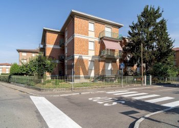 Edificio all\'aperto - Three-room apartment VIA PEZZANI
 
2, Collecchio - photo 27