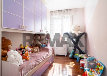 Camera / camera da letto - Three-room apartment VIA PEZZANI
 
2, Collecchio - photo 11