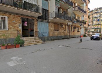 Edificio all\'aperto - Bilocale Via Dell'Epomeo
 
59, Napoli - foto 28