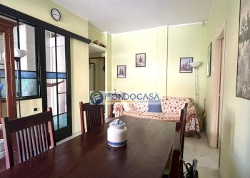 Soggiorno - Trilocale Viale Giovanni da Verrazzano, Carrara - foto 4