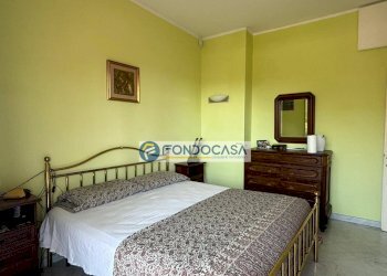 Camera matrimoniale - Trilocale Viale Giovanni da Verrazzano, Carrara - foto 12