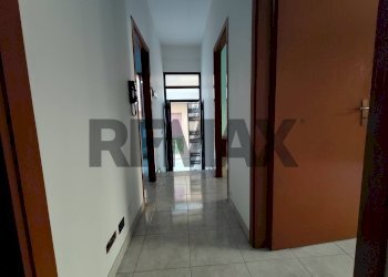 Hall / corridoio - Four-room apartment Piazza A. Saffi
 
10, Comiso - photo 1