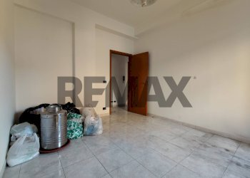 Stanza vuota - Four-room apartment Piazza A. Saffi
 
10, Comiso - photo 9