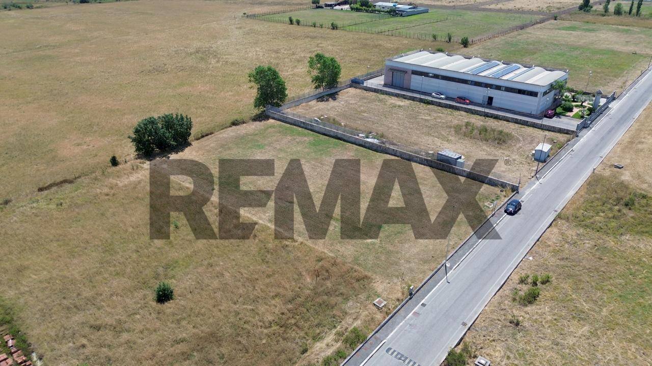 Posizione della mappa - Building land via della produzione
snc, Aprilia - photo 2