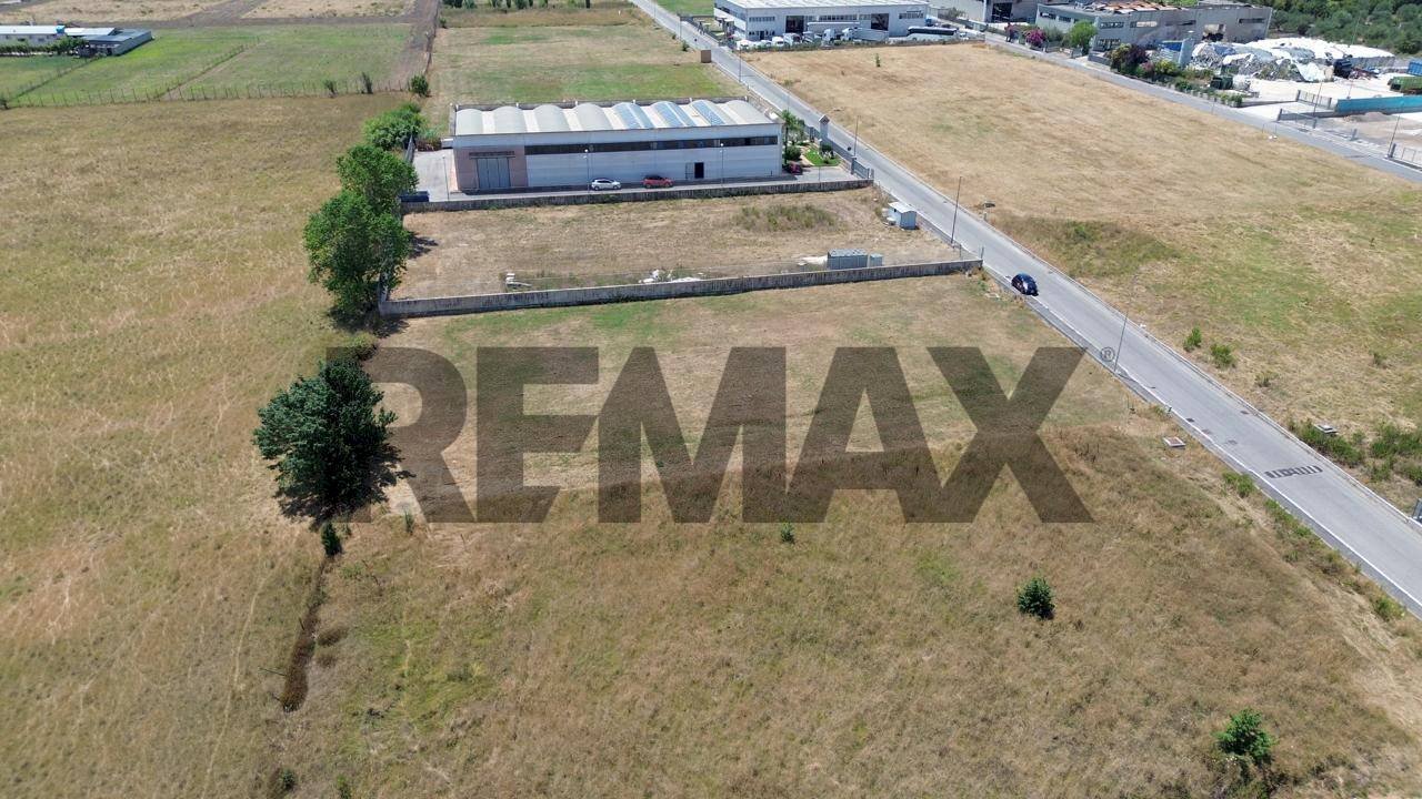Posizione della mappa - Building land via della produzione
snc, Aprilia - photo 3