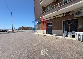 Foto 4 - Commercial Premises Piazza Ungheria, Pomezia - photo 4