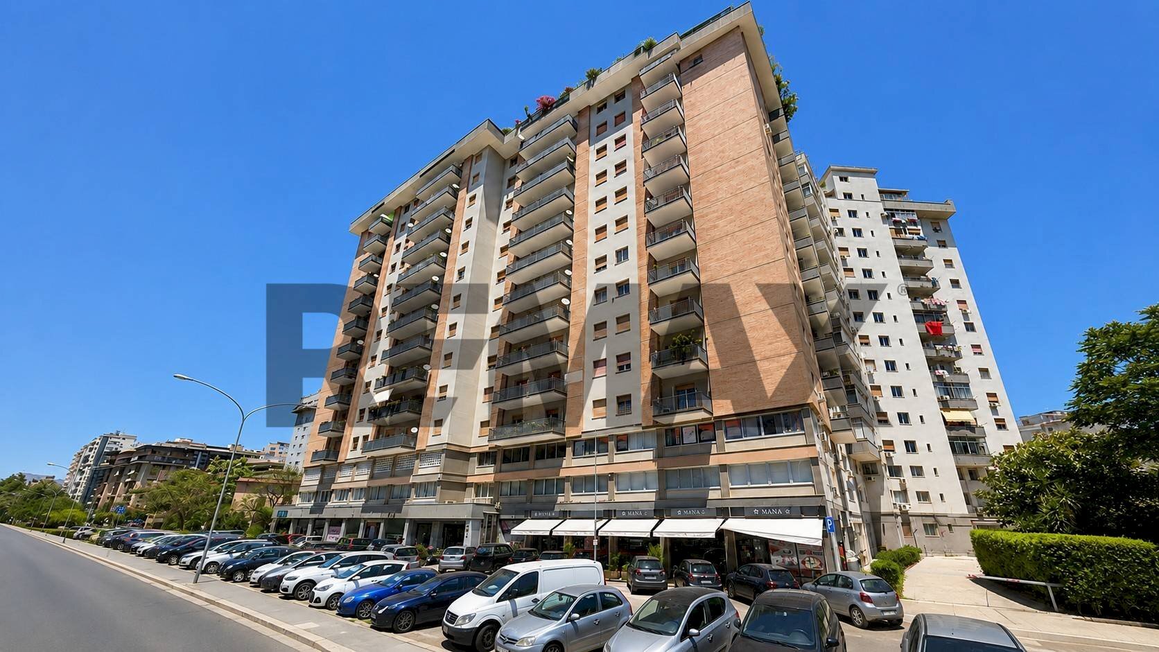 Edificio all\'aperto - Ufficio viale croce rossa
 
33, Palermo - foto 1