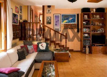 Soggiorno - Appartamento Via Pinzon
21, San Giovanni Lupatoto - foto 3