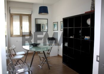 Sala da pranzo - Office via Generale Carlo Alberto Dalla Chiesa
18, Bari - photo 1