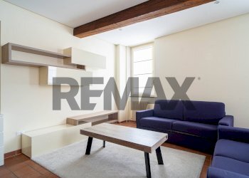 Soggiorno - Two-room apartment Borgo Angelo Mazza
8, Parma - photo 4