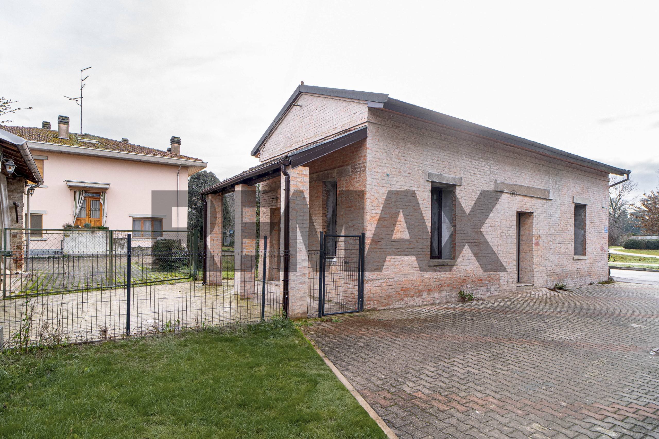 Casa all\'aperto - Independent house Via Francesco Schianchi
 
11, Parma - photo 1