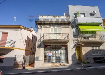 Edificio all\'aperto - Casa indipendente Via Vittorio Veneto
37, Cupello - foto 1