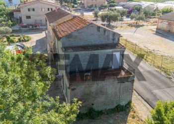 Edificio all\'aperto - Casa semi indipendente via Osimo
 
19, Casalbordino - foto 5