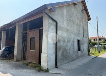 Rustic Cascina canepa, Pessano con Bornago - photo 1