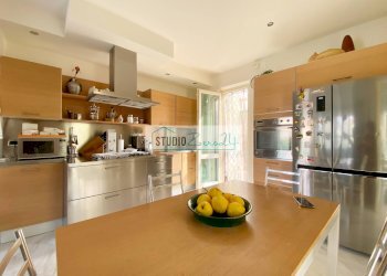 Foto 15 - Semi-detached house Via del Cafaggiolo
 
33, Camaiore - photo 15