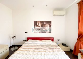 Foto 23 - Semi-detached house Via del Cafaggiolo
 
33, Camaiore - photo 23