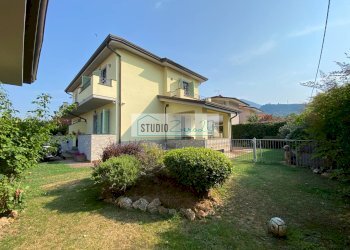 Foto 47 - Semi-detached house Via del Cafaggiolo
 
33, Camaiore - photo 47