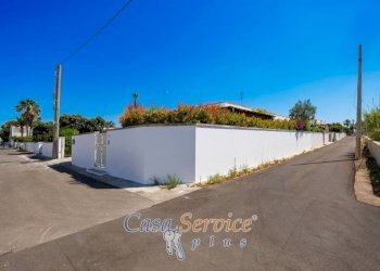 Zona - Villa via Amalfi, Taviano - photo 26