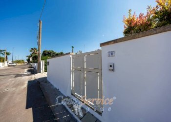 Zona - Villa via Amalfi, Taviano - photo 27