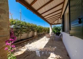 Giardino - Villa via Amalfi, Taviano - photo 4