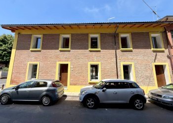 Foto 1 - Villa a Schiera Via Circondaria Sud
 
90, Castelfranco Emilia - foto 1