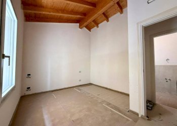 Foto 12 - Villa a Schiera Via Circondaria Sud
 
90, Castelfranco Emilia - foto 12