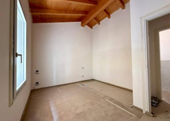 Foto 17 - Villa a Schiera Via Circondaria Sud
 
90, Castelfranco Emilia - foto 17