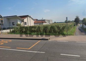 Casa all\'aperto - Terreno agricolo VIA MILANO
 
snc, Trezzano Rosa - foto 3