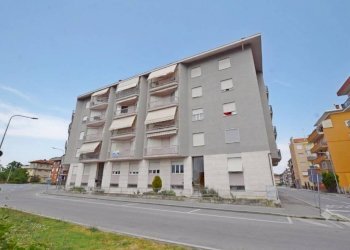 Facciata - Three-room apartment via del Risorgimento, 3, Mondovì - photo 21