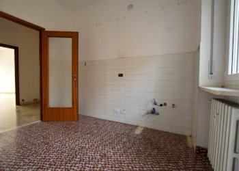 Cucina - Three-room apartment via del Risorgimento, 3, Mondovì - photo 7