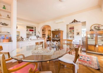 Salone - Apartment via Oreste De Gaspari, Genova (neighborhood Albaro) - photo 8