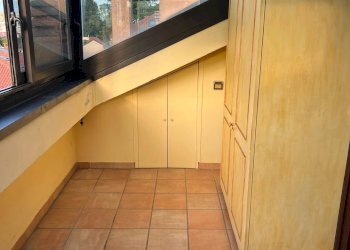 Foto 5 - Four-room apartment via San Giovanni Bosco
 
12, Monza - photo 4