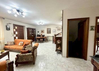 Salone - Villa via Ceis, 35, Carmagnola - foto 5