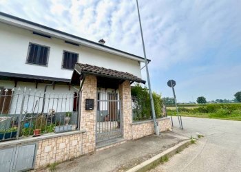 Facciata - Villa via Ceis, 35, Carmagnola - foto 30