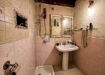 Foto 3 - Two-room apartment Vicolo Dei Calzonai
 
14, Palermo - photo 3