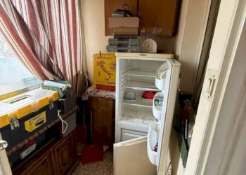 Veranda - Trilocale piazza Fabio Filzi, 13, Torino (zona Nizza Millefonti) - foto 7