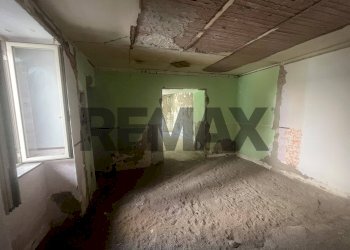 Stanza vuota - Bilocale via Salita Montagnola
 
31, Napoli - foto 1