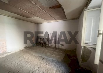 Stanza vuota - Bilocale via Salita Montagnola
 
31, Napoli - foto 6
