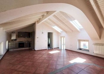 Cucina - Two-room apartment vicolo Baretti, 10, Valenza - photo 1