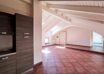Stanza non arredata - Two-room apartment vicolo Baretti, 10, Valenza - photo 4