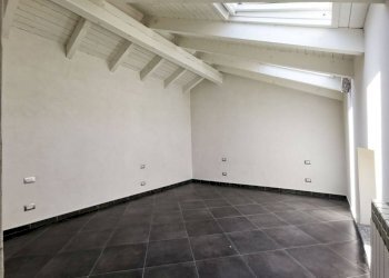 Camera da letto - Two-room apartment vicolo Baretti, 10, Valenza - photo 12
