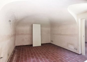 Stanza non arredata - Three-room apartment vicolo Baretti, 10, Valenza - photo 5