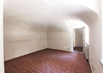 Stanza non arredata - Three-room apartment vicolo Baretti, 10, Valenza - photo 6